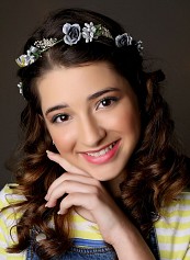 Camila de Almeida Lopes